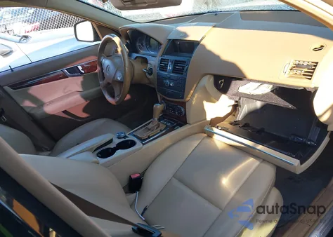 2008 Mercedes-Benz C 300 Luxury/Sport из США, поврежденный, VIN WDDGF54X58F010815